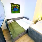 Romana With Terrace & Private Entrance Baden